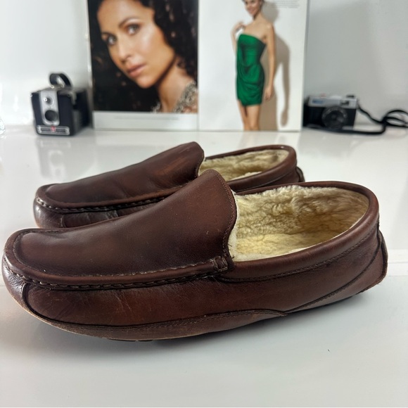UGG Other - Early 2000s UGG Men’s Leather Slippers | Shearling · Comfortcore Cozy House Shoe